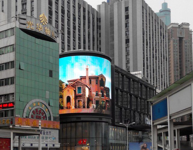 led flexible screens by Electro Media International